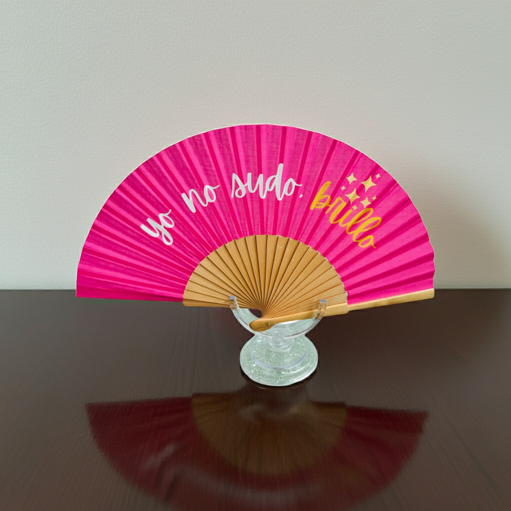 Yo No Sudo Hand Fans