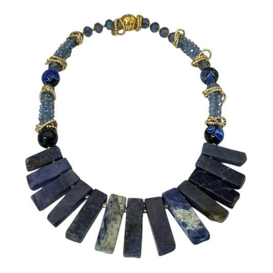 Lapis lazuli Natural Stone